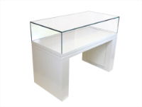 Display case with high security glass top